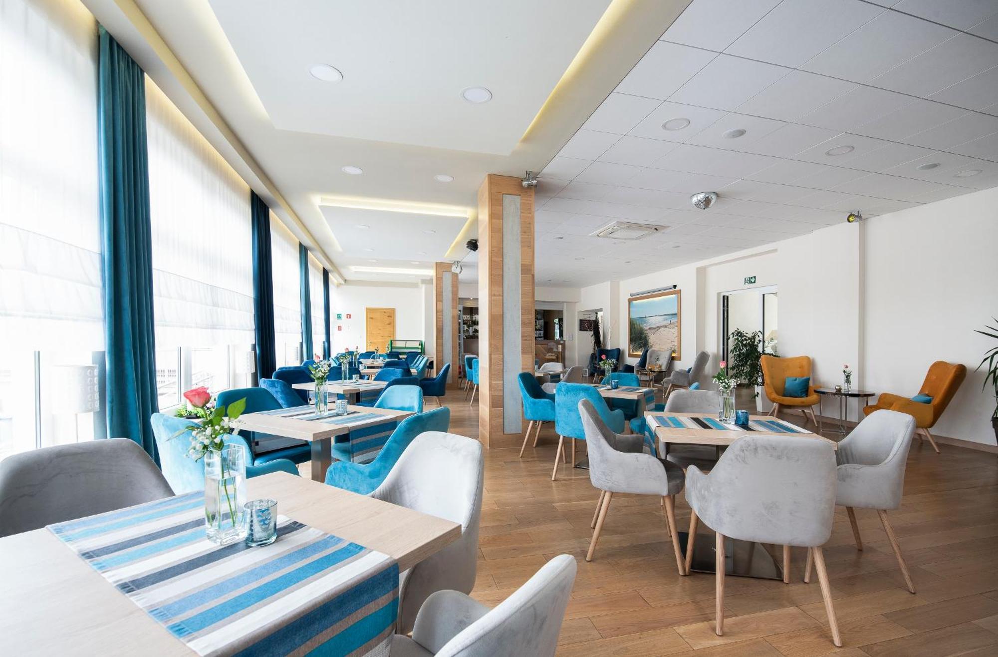 Interferie Cechsztyn Hotel Ustronie Morskie Kültér fotó